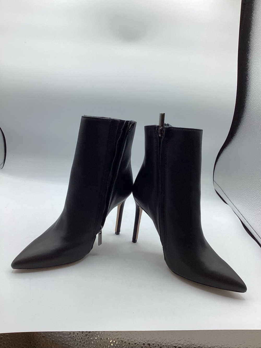 Identita Black Leather Heeled Women’s Ankle Boots Size 35 or US 5 NIB